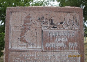 Kansas granite marker at Hugoton for the world's largest source of helium.
