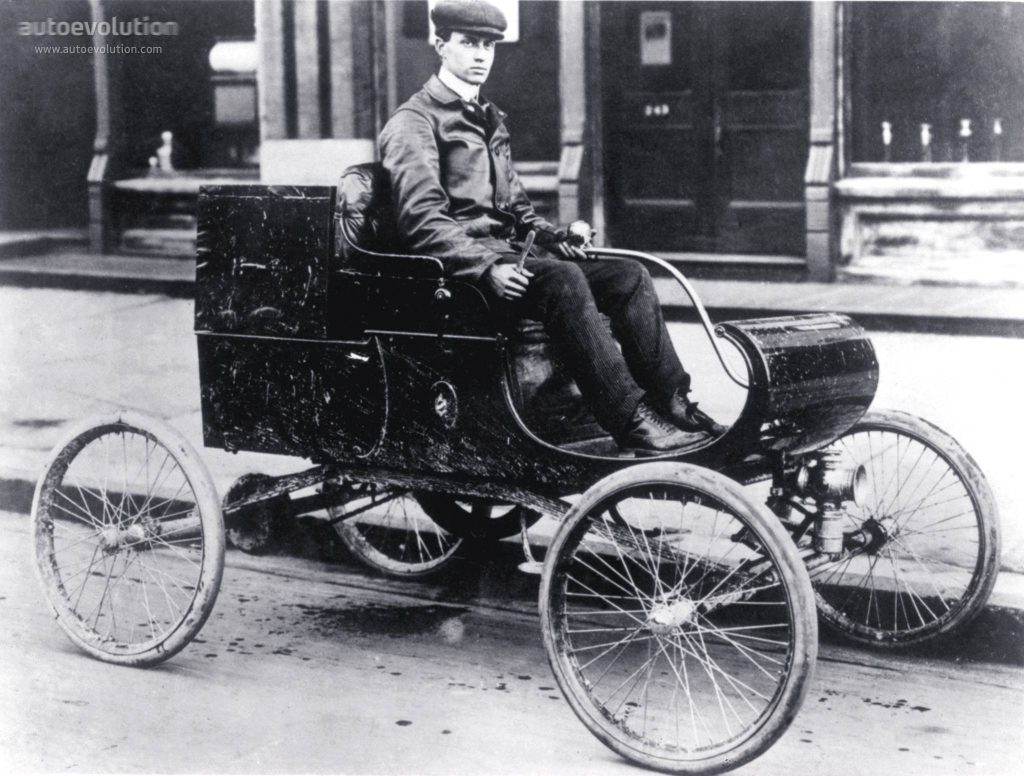 Oldsmobile Curved Dash, first mass-produced U.S. auto.